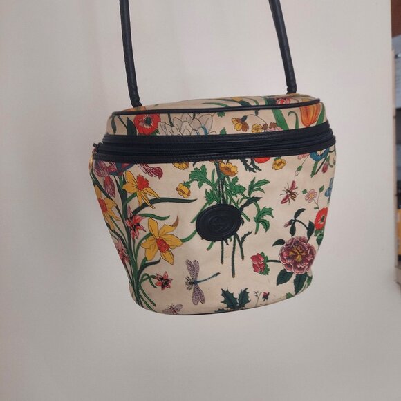 Gucci bag - Picture 1 of 6